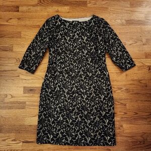 Tahari Black and Gold Lace Long Sleeve Dress - Size 10